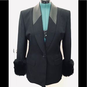 Stylish wool jacket, size 12
